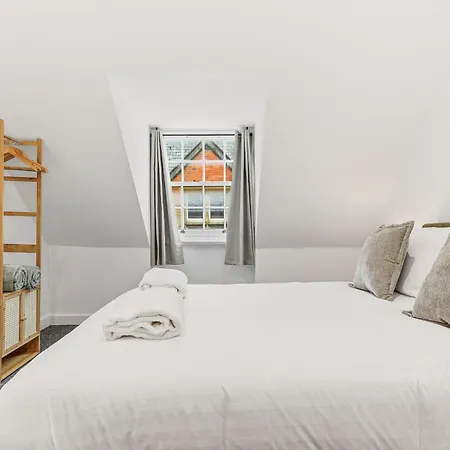 Centre Penthouse - Minster & Station Appartement *